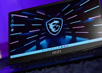 Обзор игрового ноутбука MSI Stealth 17 Studio A13VX. Варп-машина в киберпространство