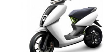 Электроскутер Okinawa Okhi 90 имеет запас хода 200км