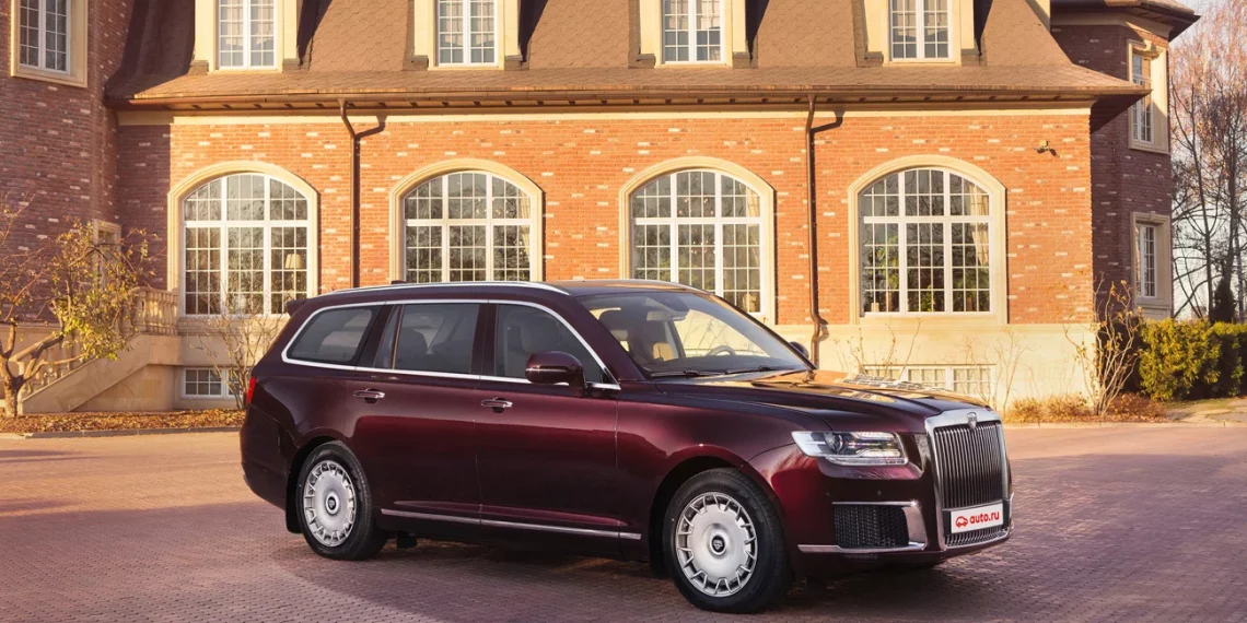 Люксовый кроссовер Aurus Komendant выпустят в 2022 году