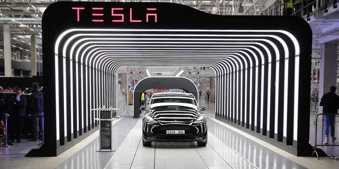 Tesla открыла завод в Германии
