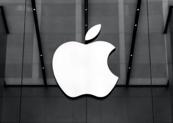 Запасов техники Apple и Samsung хватит на 2-3 месяца