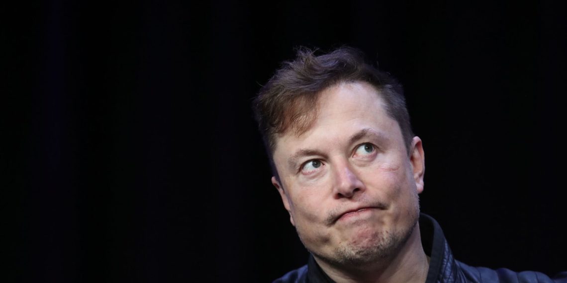 Илон Маск угрожает расторгнуть сделку по покупке Twitter