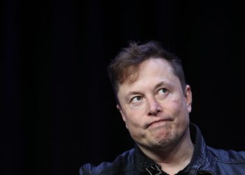 Илон Маск угрожает расторгнуть сделку по покупке Twitter