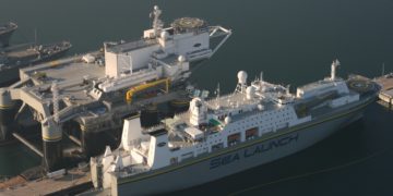 Роскосмос предлагает передать частный плавучий космодром «Морской старт» государству