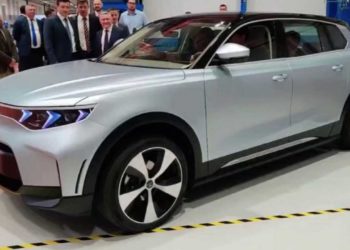 «Алмаз-Антей» показал рабочий прототип первого российского электровнедорожника