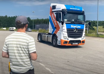 Беспилотный грузовик российской компании «СтарЛайн» испытают на трассе М11