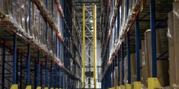 Яндекс создал роботов для складов и дарксторов