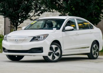 Электромобиль Evolute I-Pro появился в продаже в России