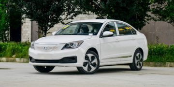 Электромобиль Evolute I-Pro появился в продаже в России