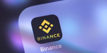 Хакеры вывели с биржи Binance криптовалюту на $100 млн