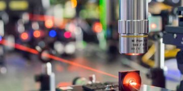 В России создали фотонные элементы на чипе