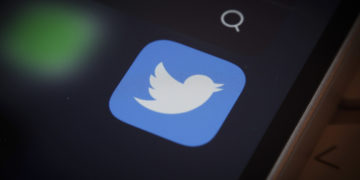 Попытка изменения типов учетных записей пользователей Twitter провалилась. Полностью.