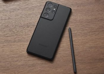 VK, Яндекс и Сбербанк разработают операционную систему для смартфонов на основе Android