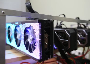 Майнинг в жилых домах может оказаться под запретом в России