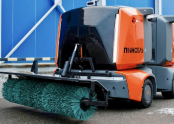 На улицах Москвы появятся беспилотные роботы-уборщики