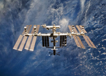 Россия может продолжить работать на МКС до 2028 года