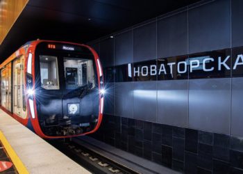 Открыта Большая кольцевая линия московского метро: 31 станция, длина 70 км, 20 пересадок на другие ветки