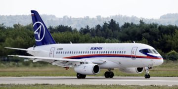 У российских авиакомпаний заканчиваются свечи зажигания для самолетов Superjet 100