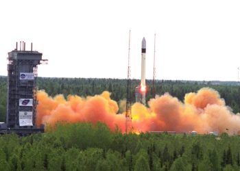 В России приступили к созданию импортозамещенной ракеты Рокот-М