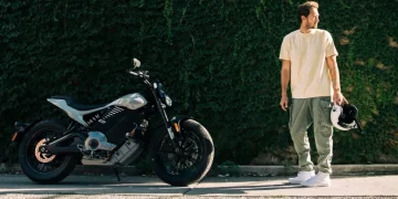 Электробайк от Harley-Davidson будет стоить $15 тыс. Запас хода 170 км, разгон до 96 км — за 3 секунды