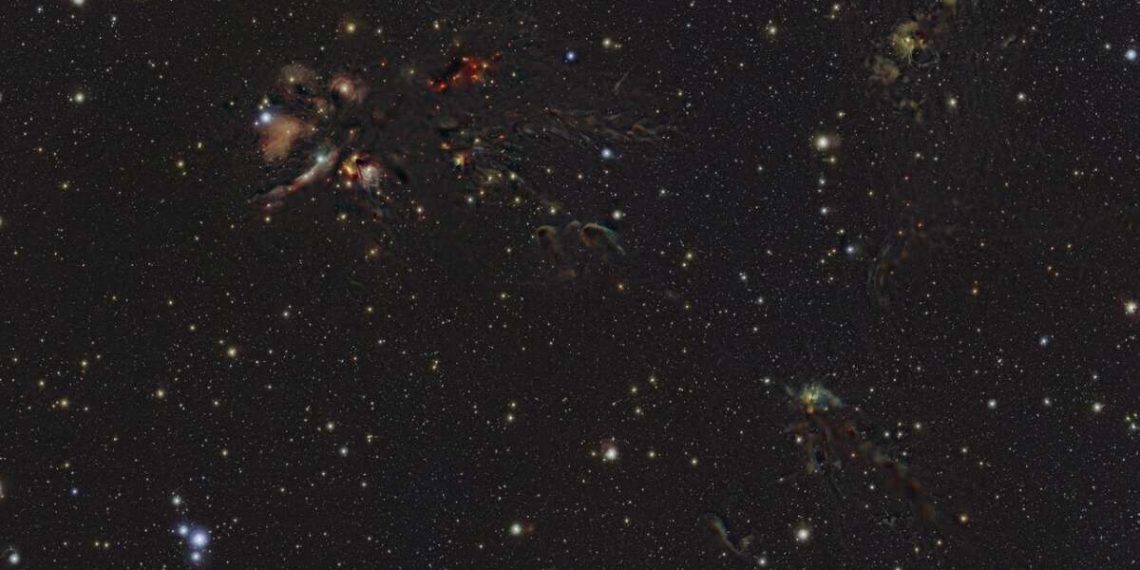 Джеймс Уэбб обнаружил галактику с зарождающимися звездами