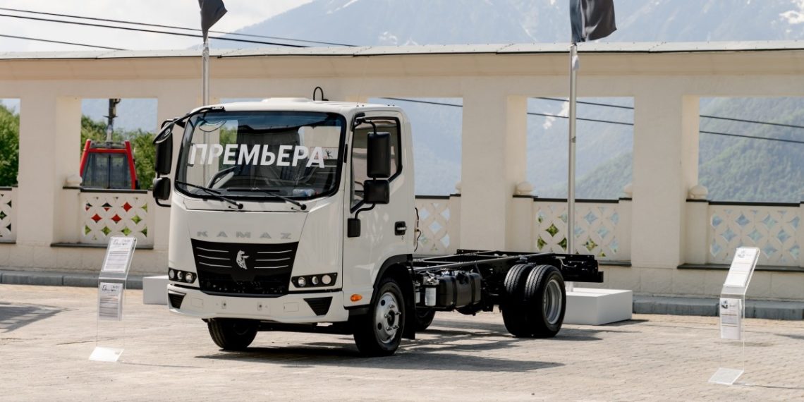 Камаз представил грузовик массой 3.5 тонны — Компас 5