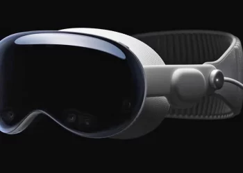 Все подробности о гарнитуре виртуальной и дополненной реальности Apple Vision Pro