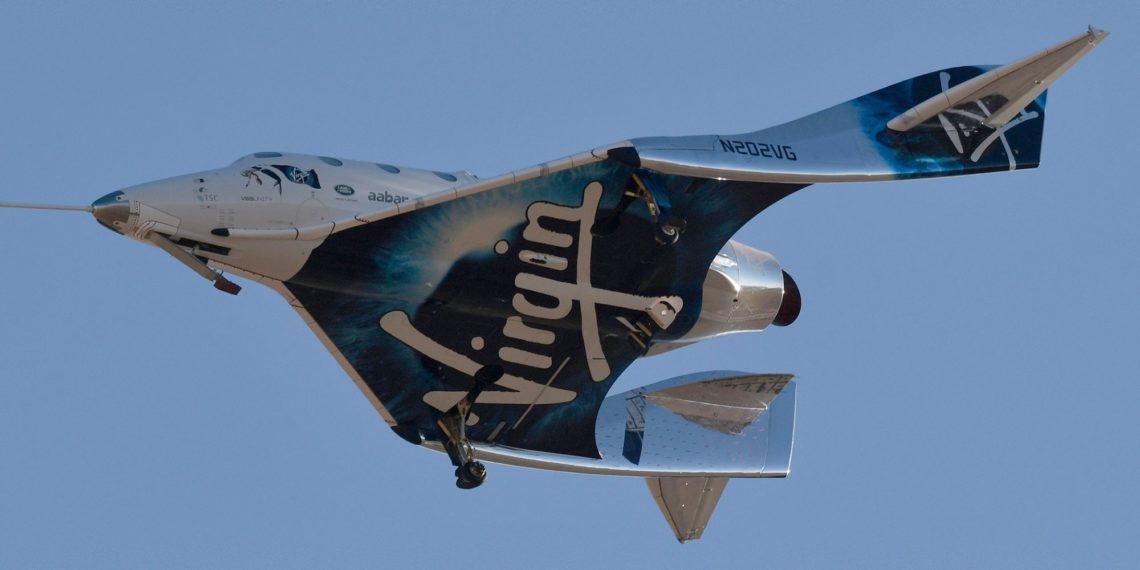 Состоялся первый коммерческий полет в космос на космолете VSS Unity