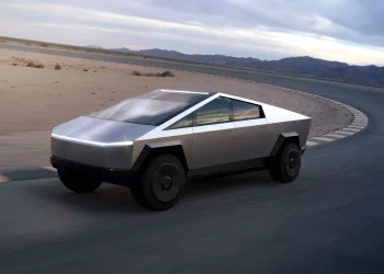 Утечка отчета инженеров указала на серьезные недостатки электрокара Tesla Cybertruck