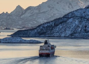 Инвестиции в развитие Северного морского пути составят 2 трлн рублей