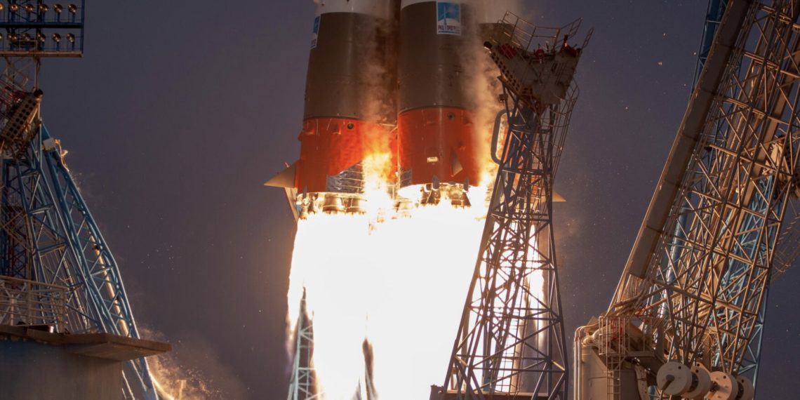 Ракета Союз 2.1б вывела на орбиту гидрометеоспутник Метеор-М