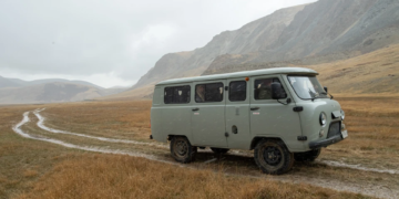 Буханку с электродвигателем испытали в Крыму