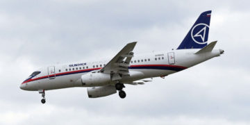 Российский самолет SSJ New прошел испытания на устойчивость к колебаниям