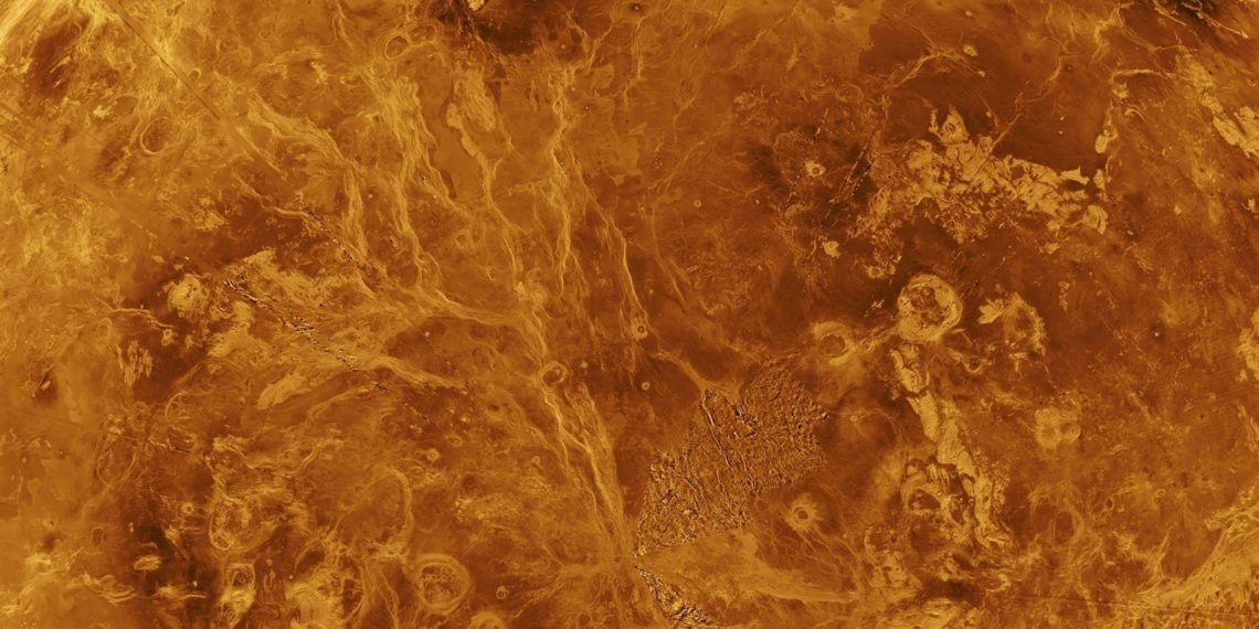 Соучредитель OceanGate планирует колонизировать Венеру