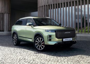 В сентябре начнутся поставки внедорожника Jaecoo J7 в Россию