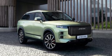 В сентябре начнутся поставки внедорожника Jaecoo J7 в Россию