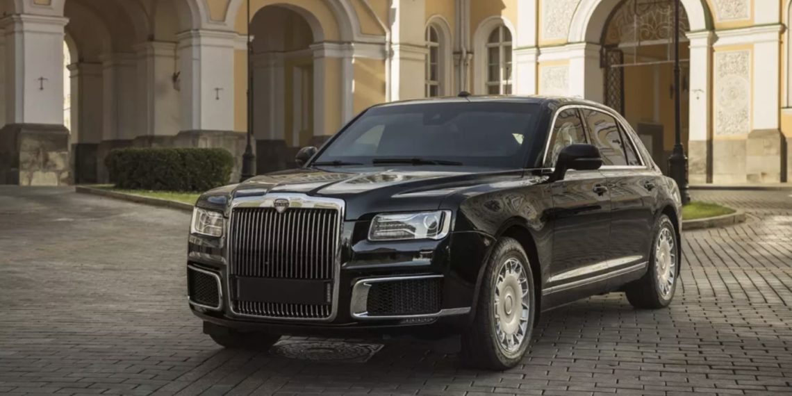 Aurus сможет обеспечить российских чиновников премиальными авто вместо импортных