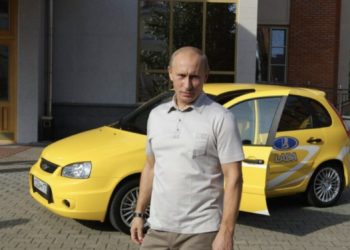 Путин обязал чиновников пересесть на отечественные автомобили. АвтоВаз и Москвич готовы