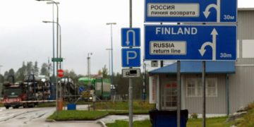 У россиян при въезде в Европу будут изымать автомобили и смартфоны