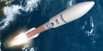 Amazon вывел на орбиту первые два спутника проекта глобального интернет-покрытия Земли