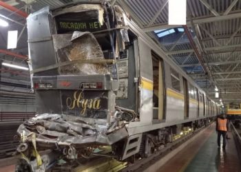 В чем причина столкновения поездов в московском метро?