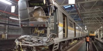 В чем причина столкновения поездов в московском метро?
