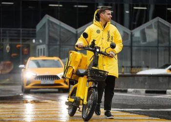 Яндекс выпустил электровелосипед для курьеров