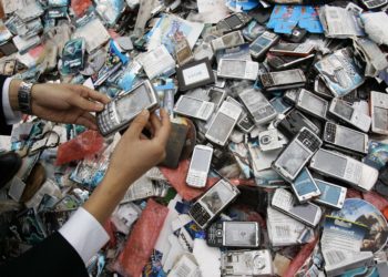 В России могут ввести утилизационный сбор на смартфоны,  планшеты и камеры