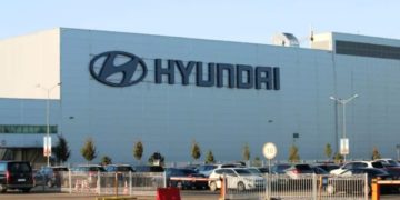 Hyundai продает завод в Санкт-Петербурге за 7 тысяч рублей