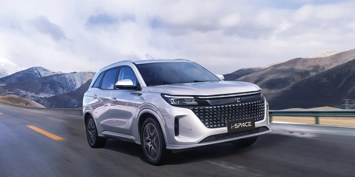 Анонсирован российский гибридный автомобиль Evolute i-Space