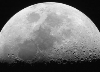 Японский модуль приземлился на Луне, но отключился