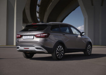 АвтоВАЗ тестирует кроссовер на базе Lada Vesta