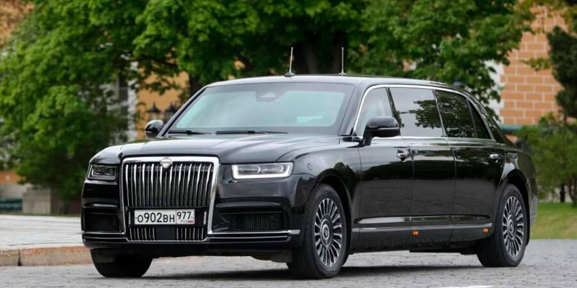 Завод Toyota в СПБ передан российскому автобренду Aurus. Новый лимузин показали на инаугурации