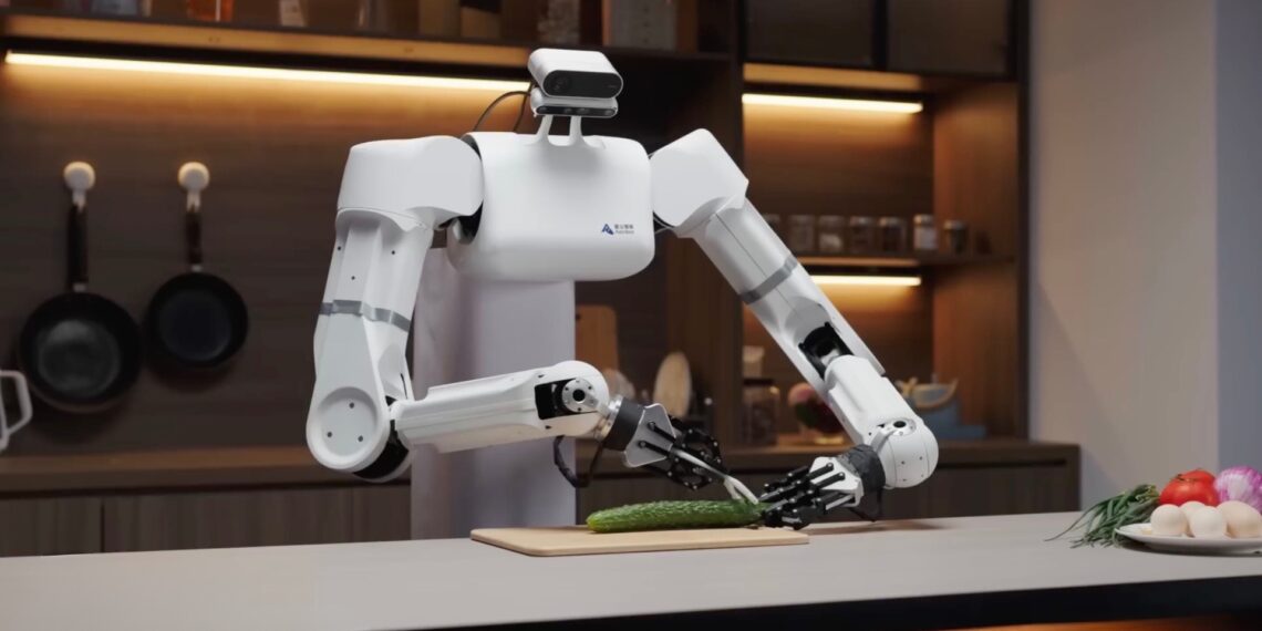 Представлен бытовой робот Astribot S1 с невероятной точностью движений